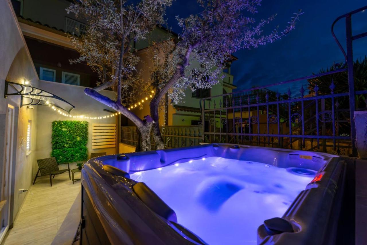 Studio Apartment Mare With Private Garden And Jacuzzi Vinkuran Eksteriør billede